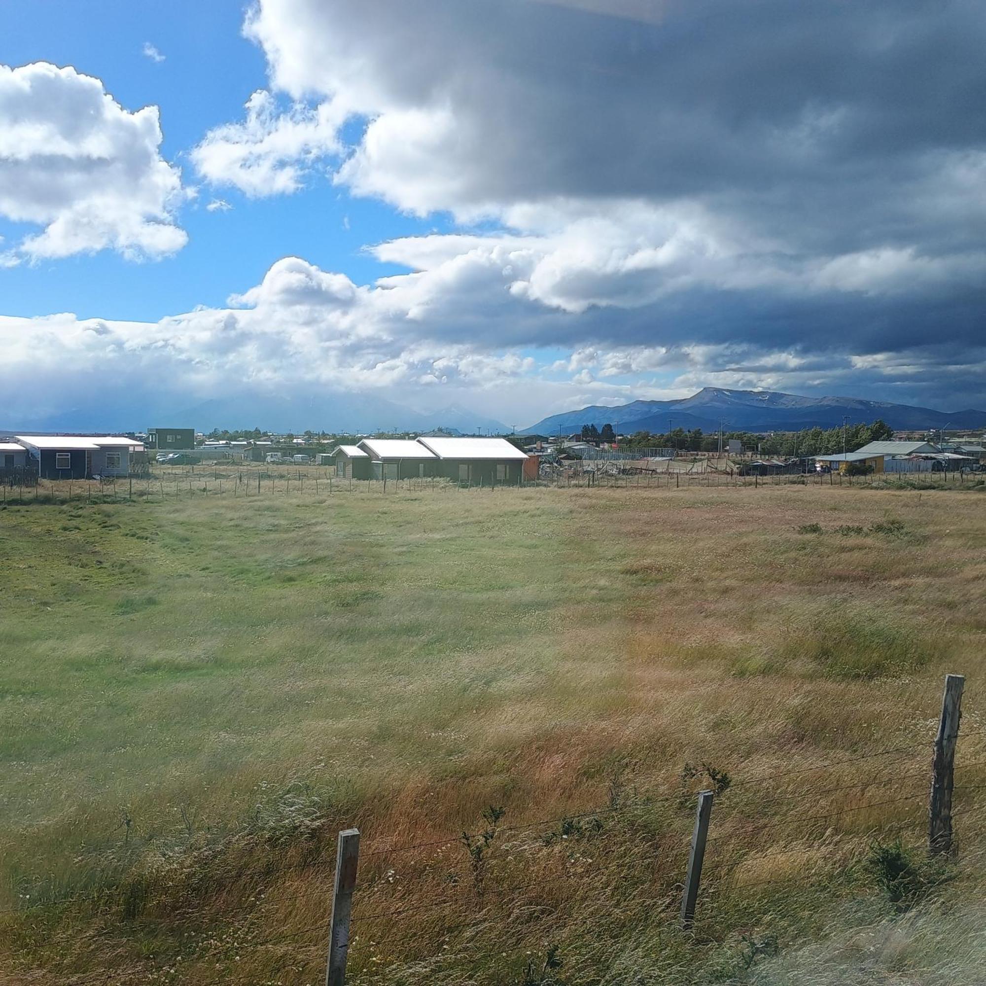Tyni House Apartman Puerto Natales Kültér fotó